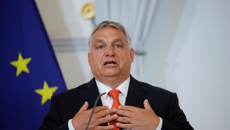 You are currently viewing Viktor Orban livrează sute de milioane de euro în fundațiile UDMR