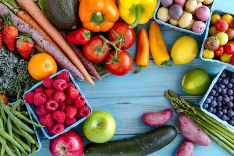 Read more about the article Fructele și legumele din luna august sunt cele mai sănătoase